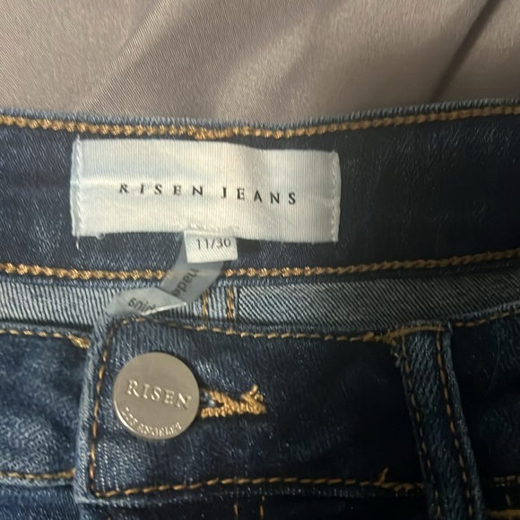 Risen Dark wash embellished rcp5434 rhinestone darkwash 11/30 midrise - Picture 5 of 9